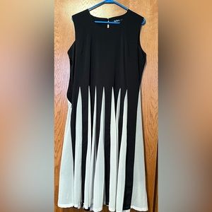 Woman’s Black/White Boutique Dress